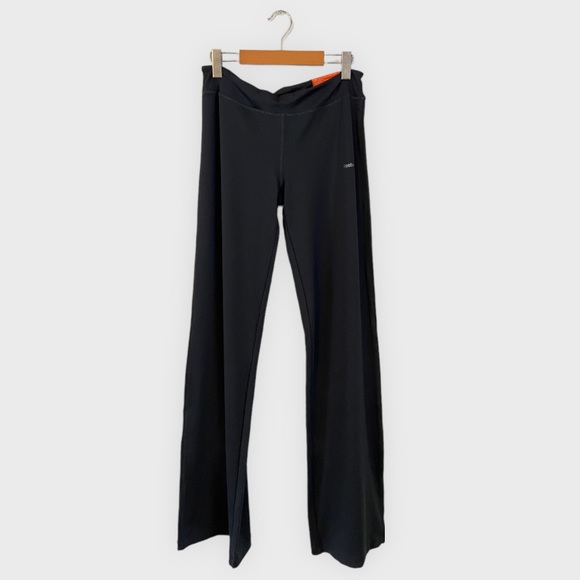 Reebok Dark Charcoal Grey Yoga Pants Flare Leggings - Picture 1 of 5